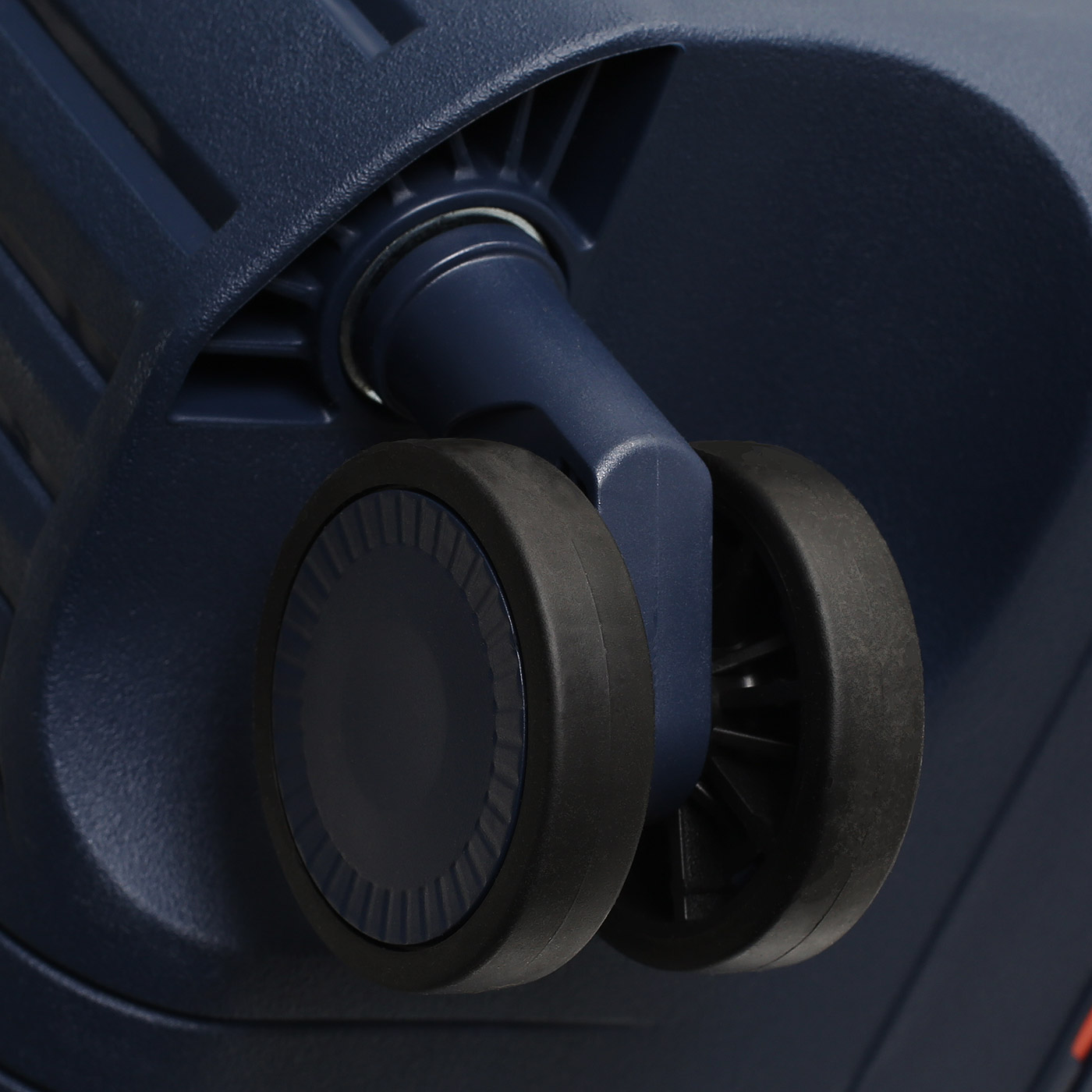 Чемодан большой L из полипропилена Eberhart Click