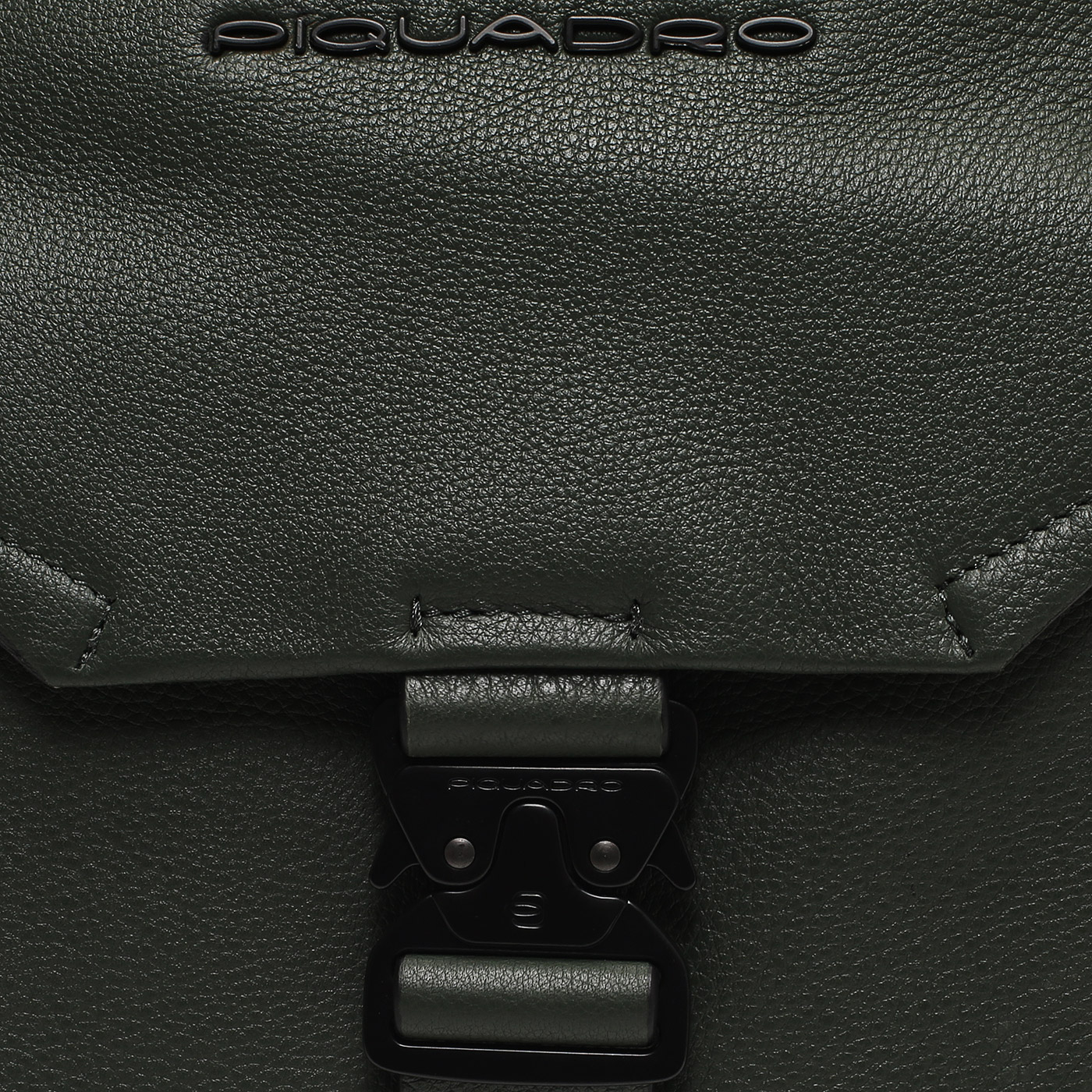 Однолямочный рюкзак Piquadro Than