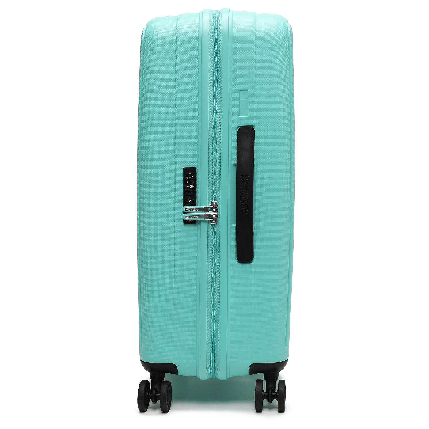 Чемодан на колесах American Tourister Rejoy