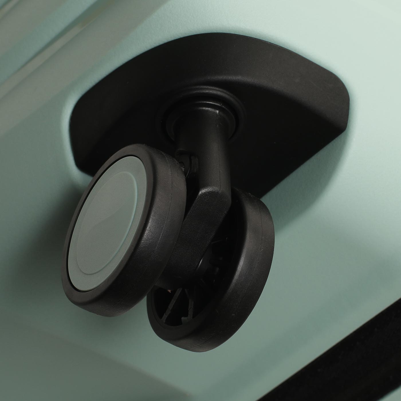 Чемодан большой L из полипропилена Eberhart Dune